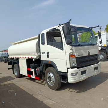 Camion-citerne à carburant à huile avec système de remplissage de distributeur